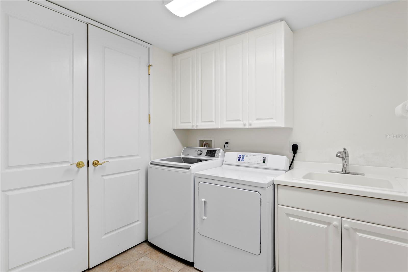 300 BEACH DR NE #1201, ST PETERSBURG, FL, 33701