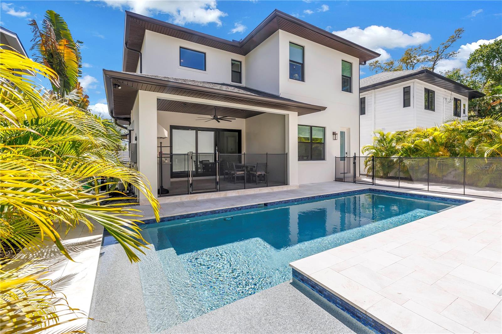 151 17TH AVE N, ST PETERSBURG, FL, 33704