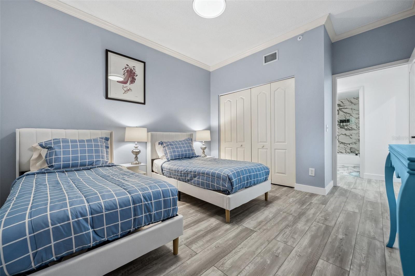 9611 CASTLE POINT DR #912, SARASOTA, FL, 34238