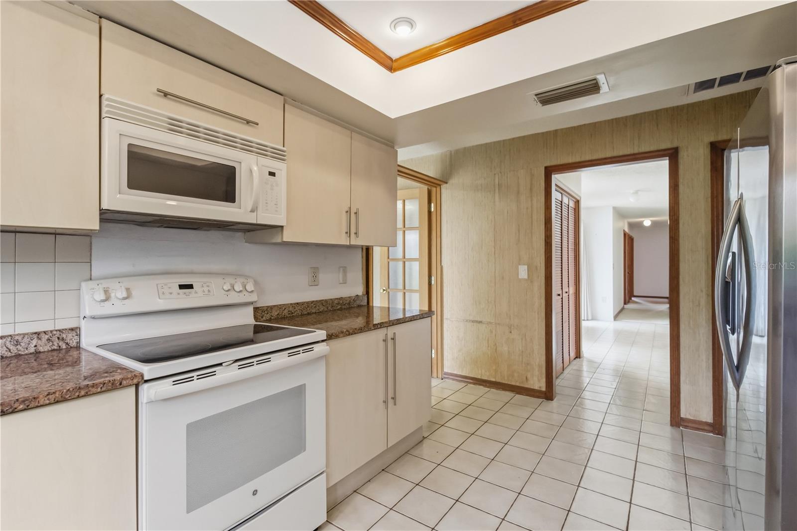 3837 TORREY PINES BLVD, SARASOTA, FL, 34238