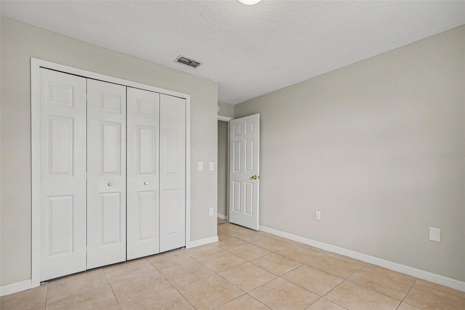 821 JARNAC DR, KISSIMMEE, FL, 34759