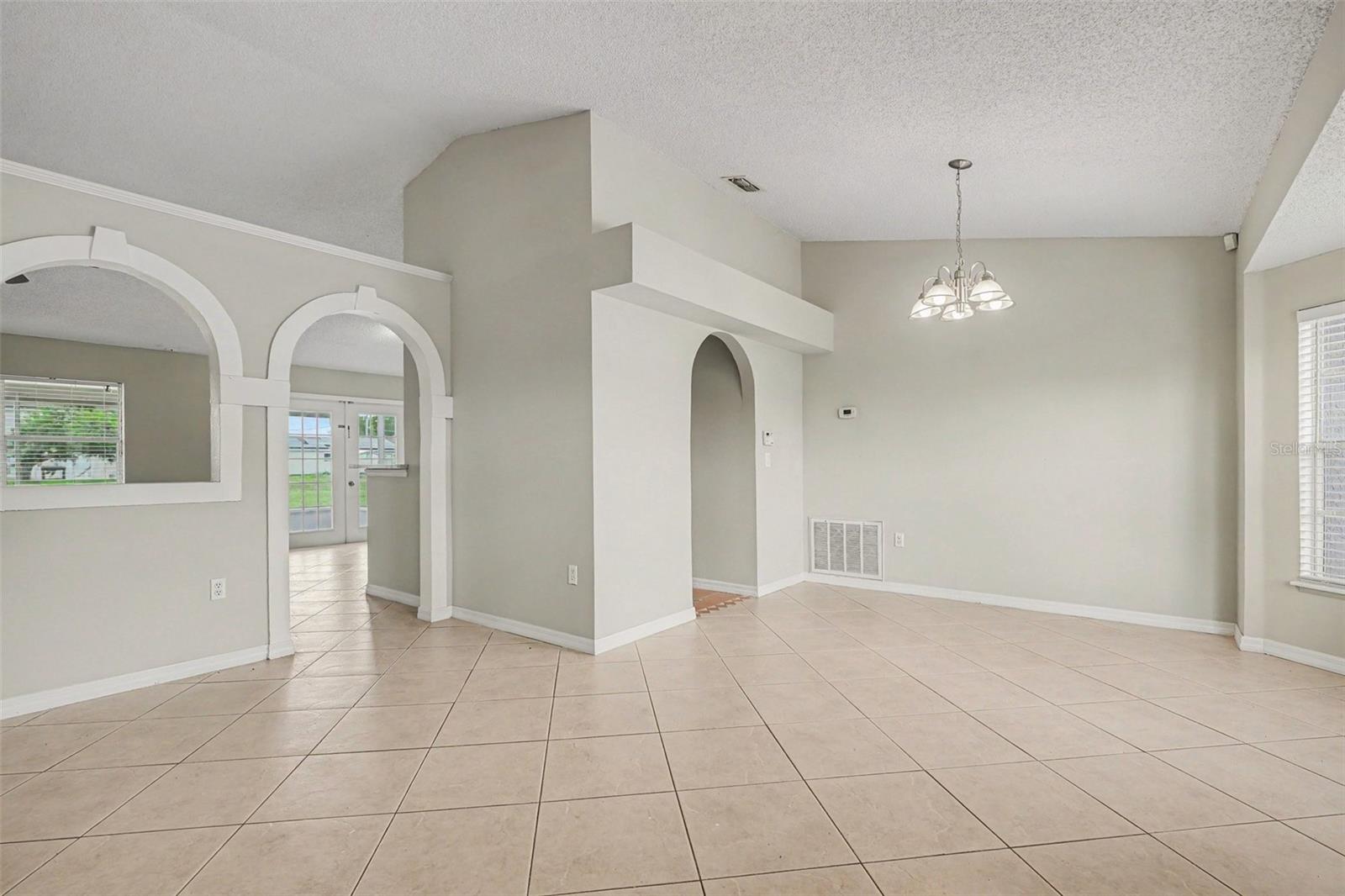 821 JARNAC DR, KISSIMMEE, FL, 34759