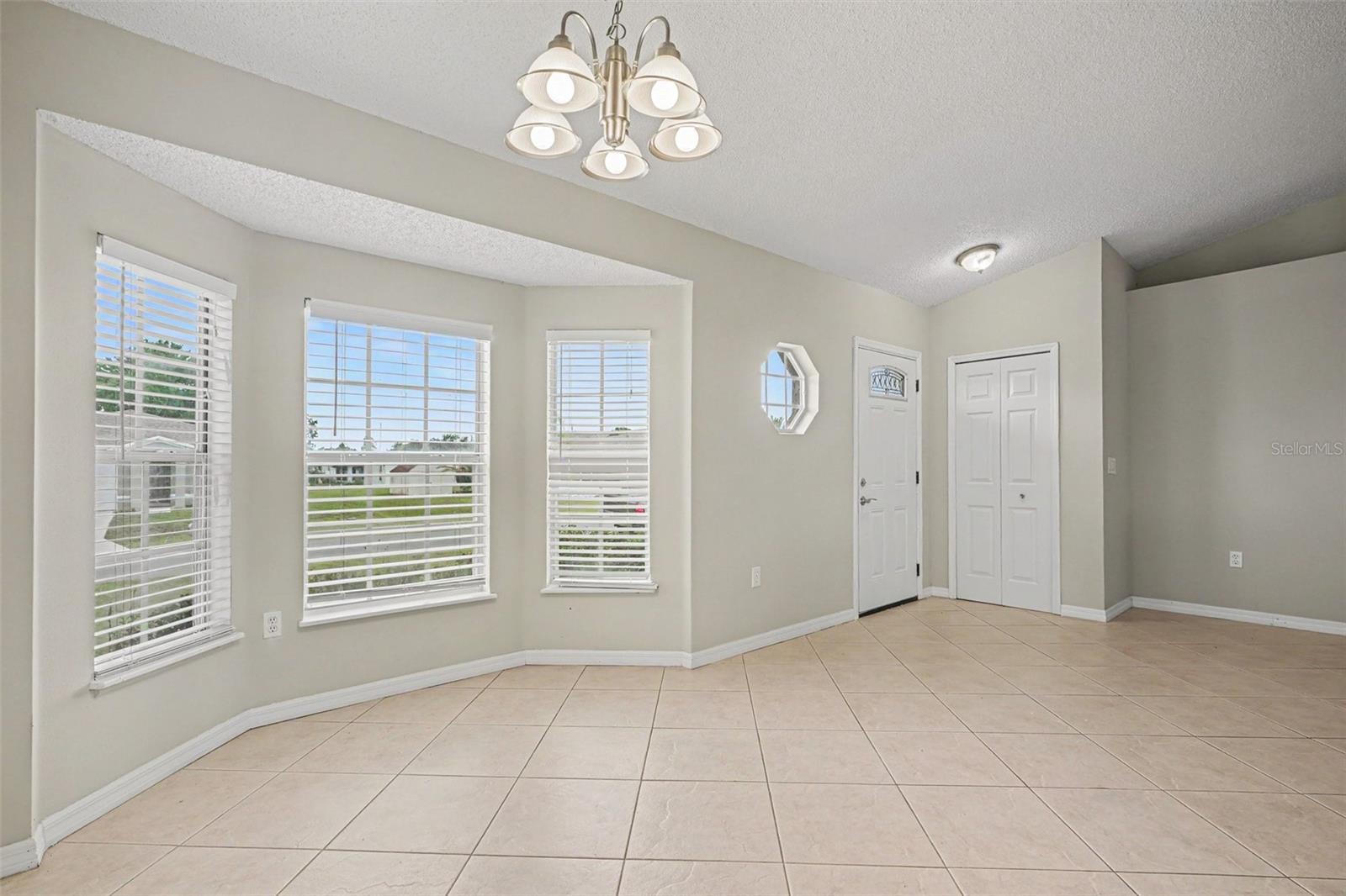 821 JARNAC DR, KISSIMMEE, FL, 34759