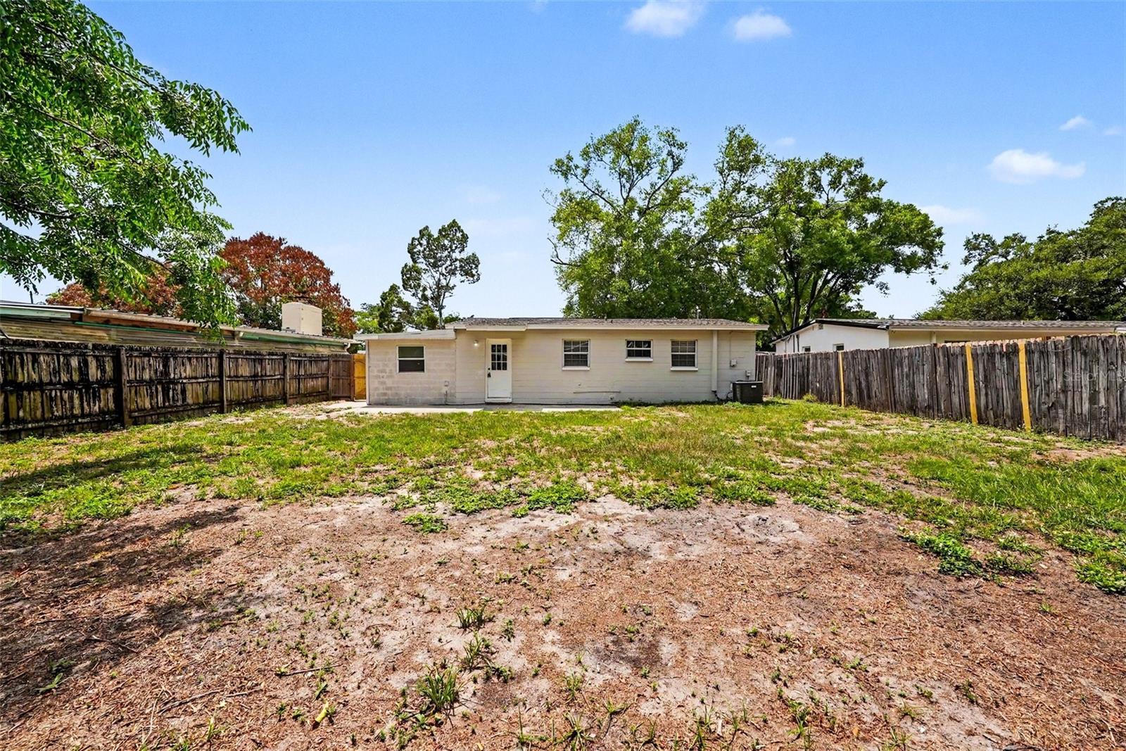 10209 N 28TH ST, TAMPA, FL, 33612