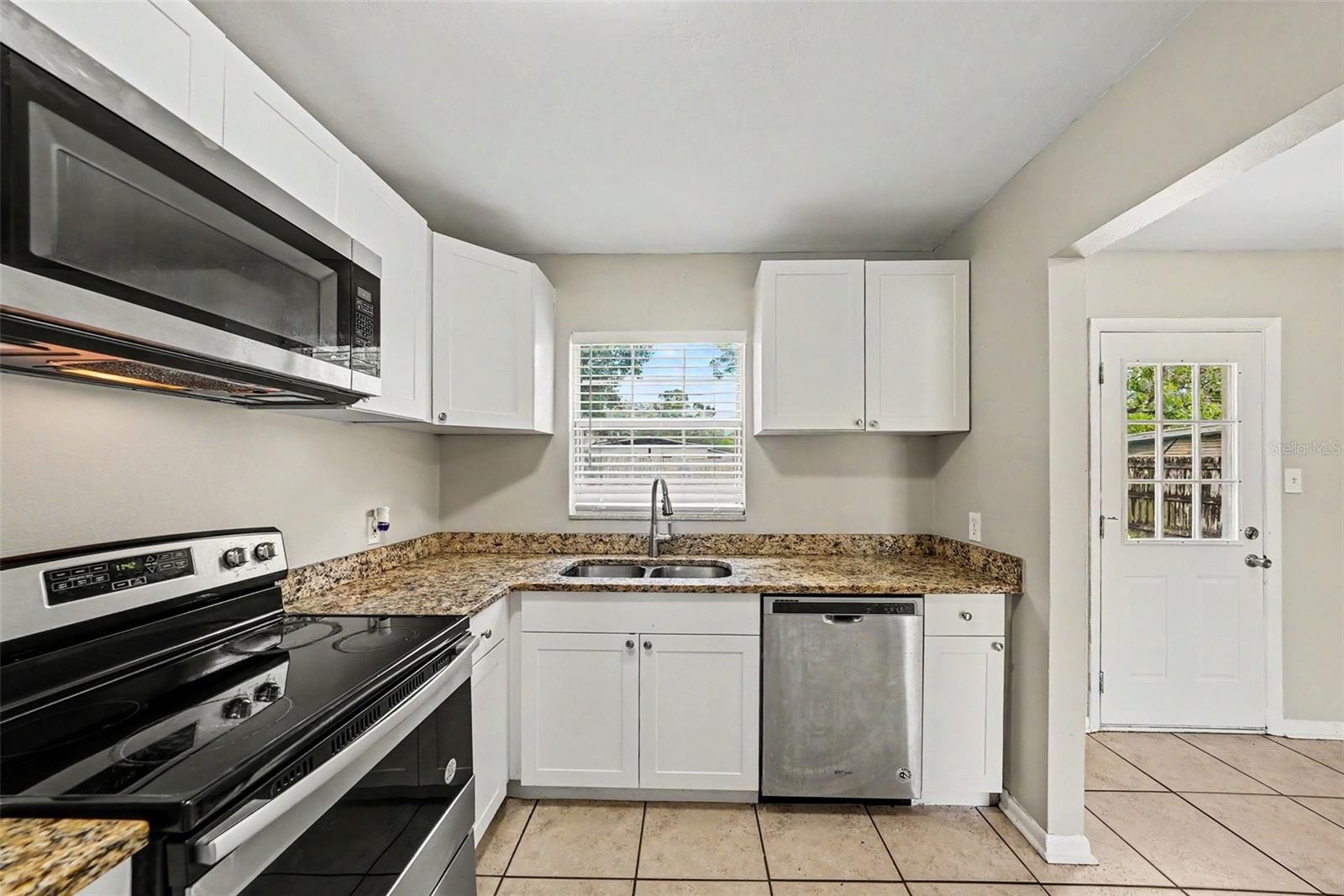 10209 N 28TH ST, TAMPA, FL, 33612