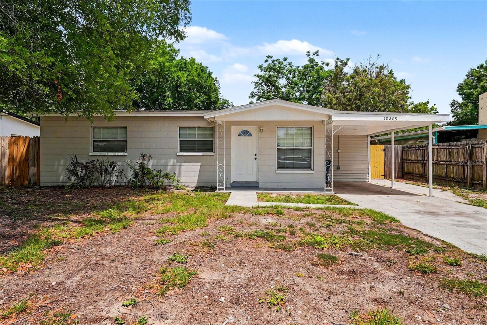 10209 N 28TH ST, TAMPA, FL, 33612