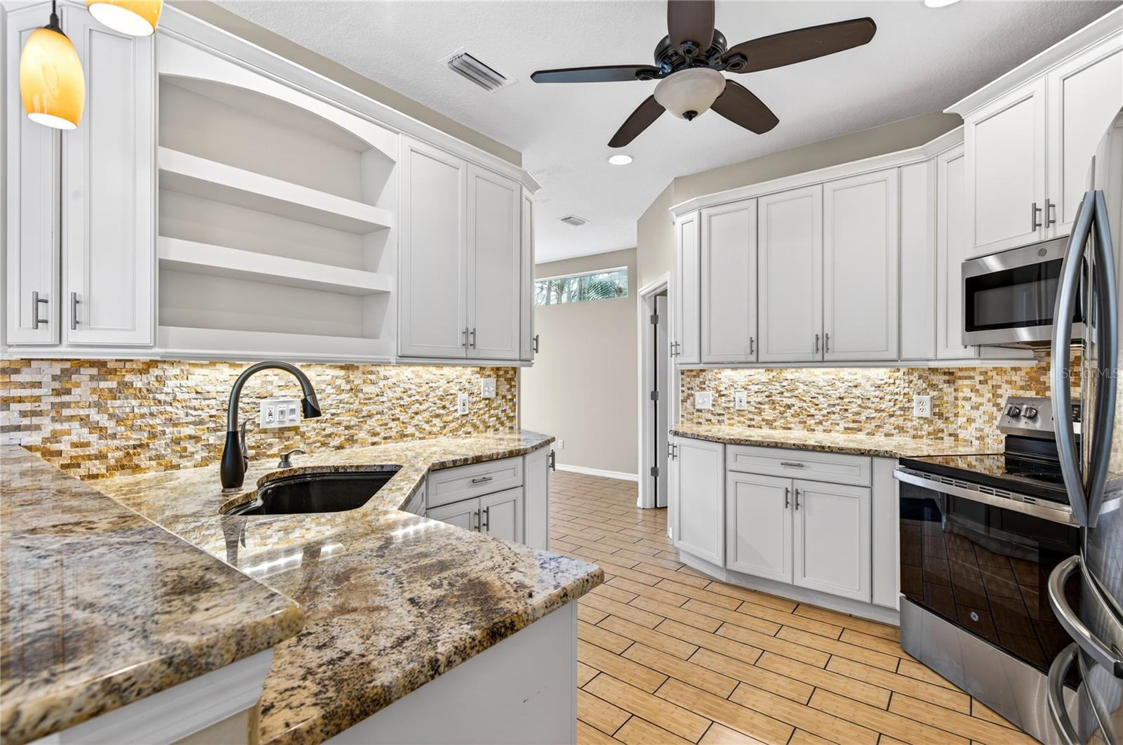 10801 SPRING MOUNTAIN PL, TAMPA, FL, 33626