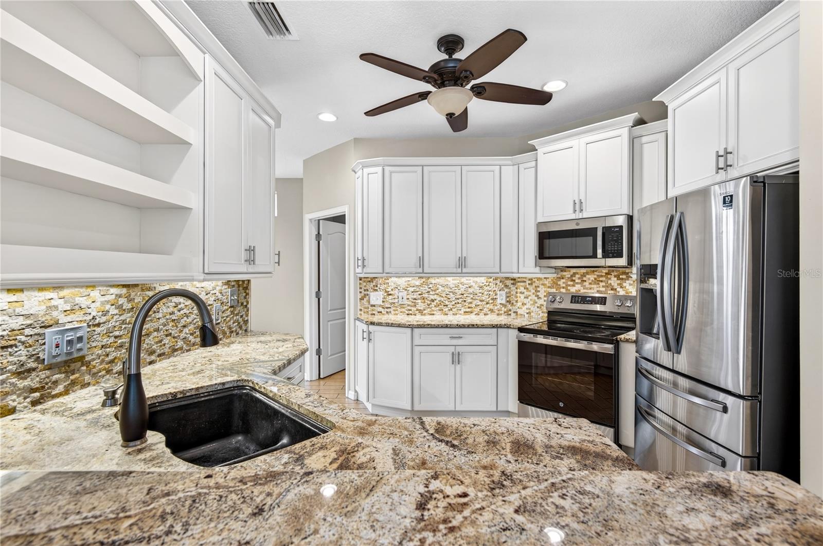 10801 SPRING MOUNTAIN PL, TAMPA, FL, 33626