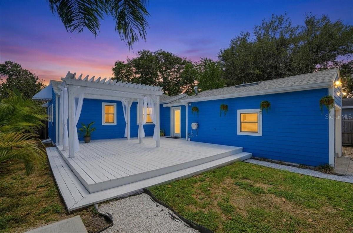3145 8TH AVE N, ST PETERSBURG, FL, 33713