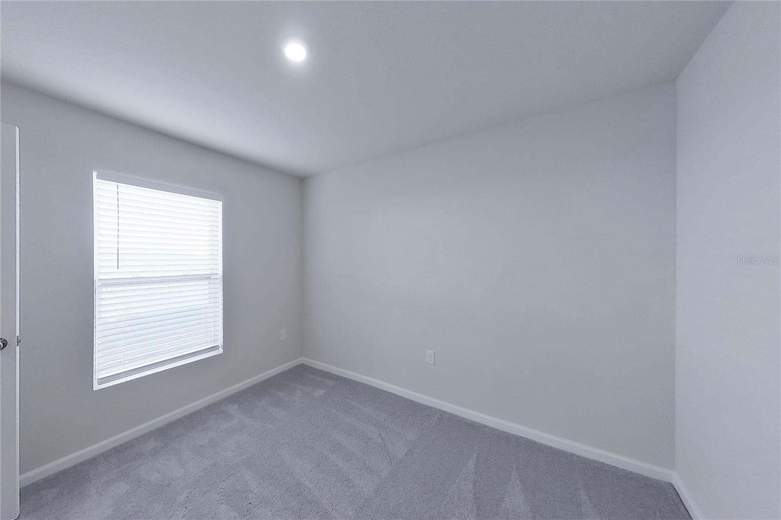 1729 NEBRASKA LOOP, SUMTERVILLE, FL, 33585