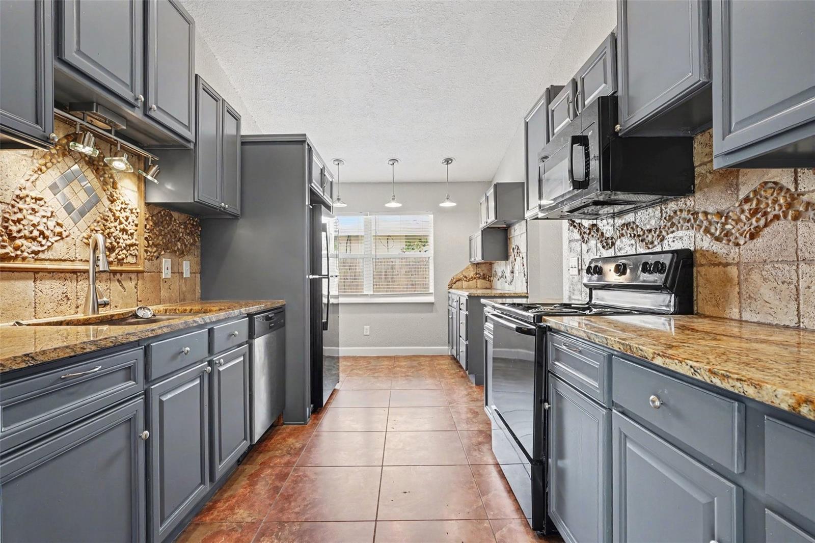 4621 DEVON AVE, LAKELAND, FL, 33813