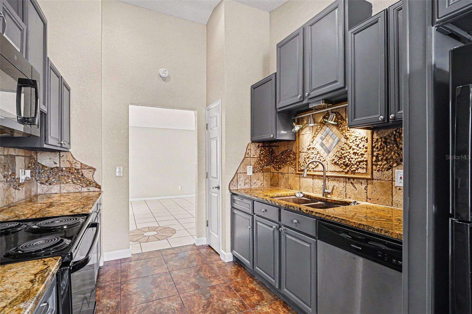 4621 DEVON AVE, LAKELAND, FL, 33813