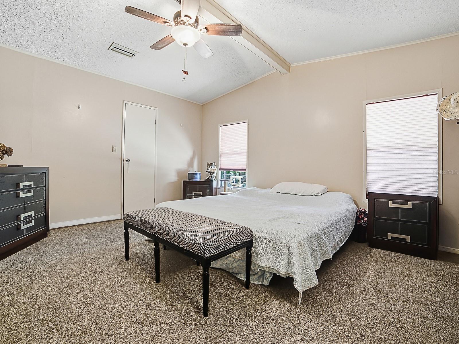 320 WESTWOOD DR, LEESBURG, FL, 34748