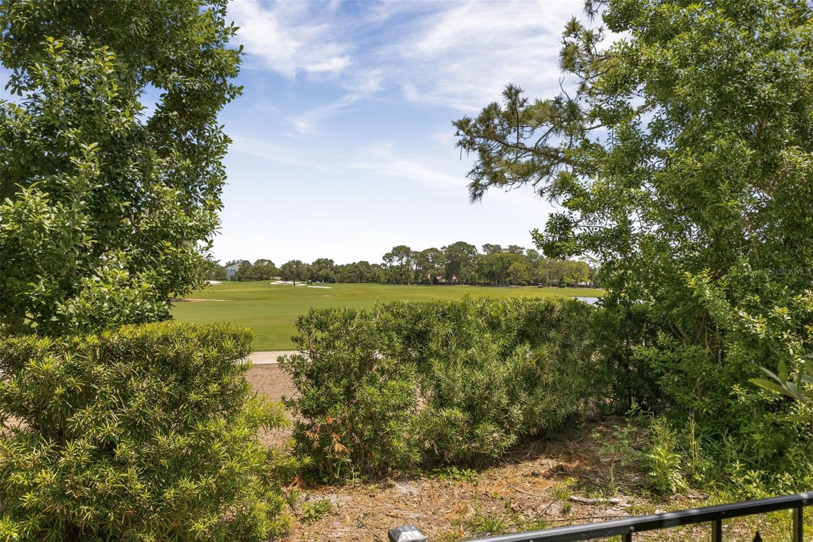 656 MEHLENBACHER RD, BELLEAIR, FL, 33756