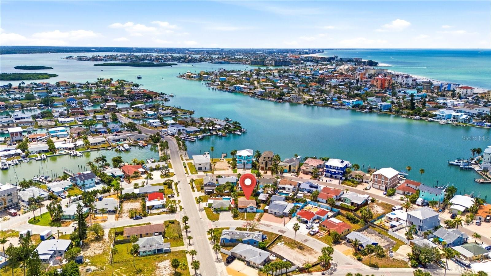 451 VIRGINIA AVE, MADEIRA BEACH, FL, 33708