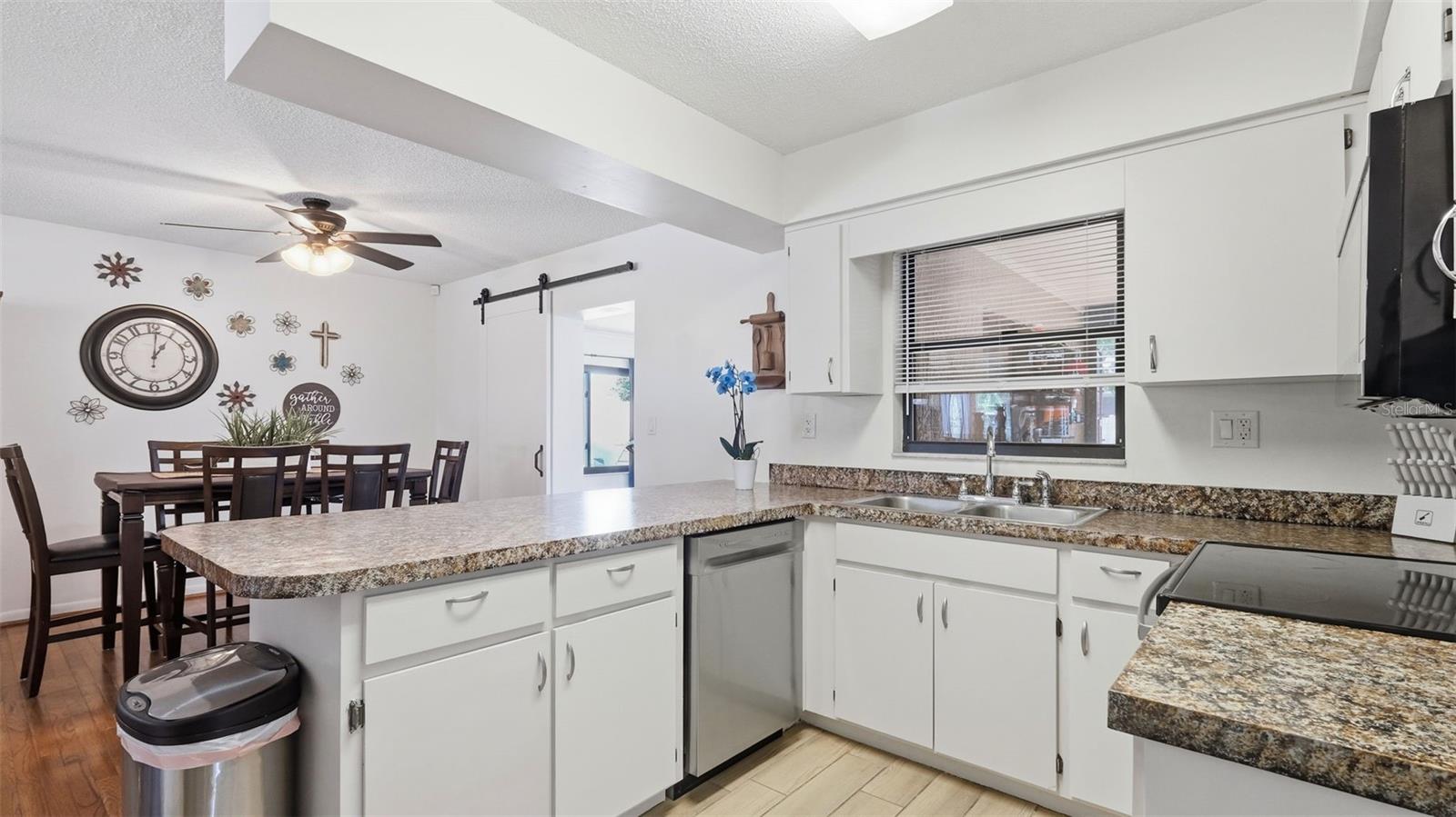 7020 ASHMONT AVE, BROOKSVILLE, FL, 34602