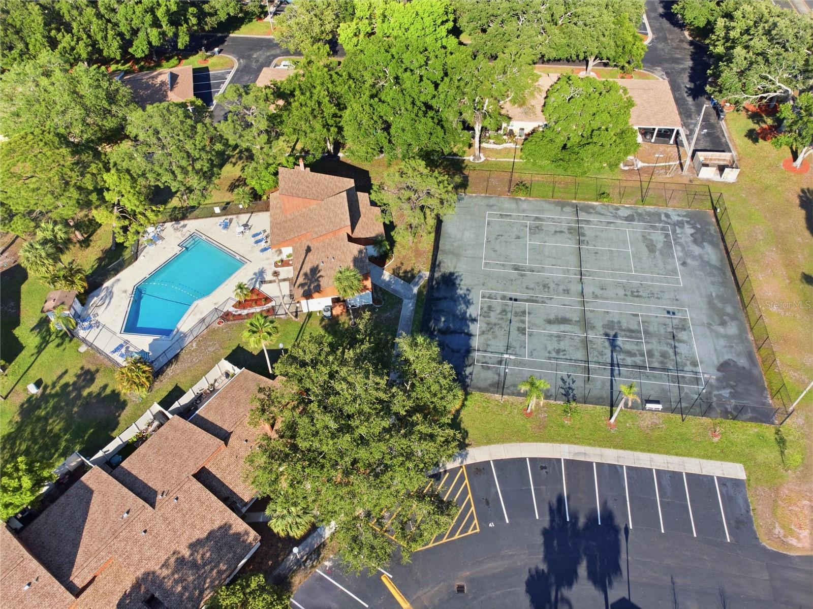 2058 SUNSET POINT RD #15, CLEARWATER, FL, 33765