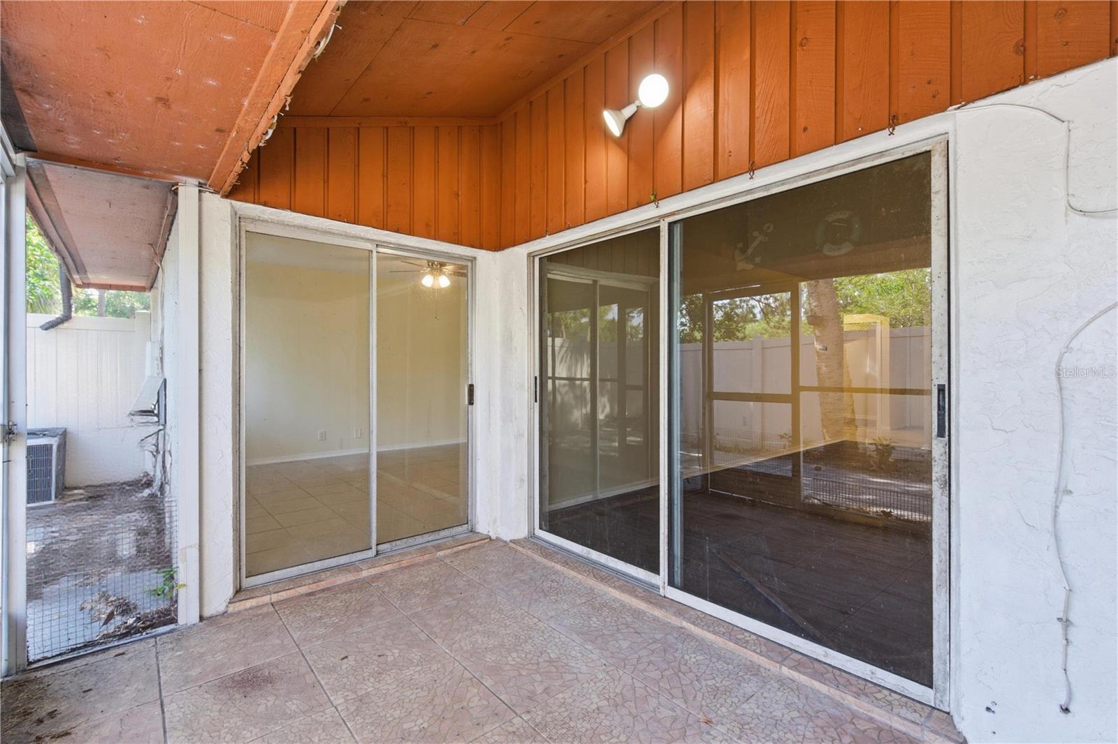 2058 SUNSET POINT RD #15, CLEARWATER, FL, 33765