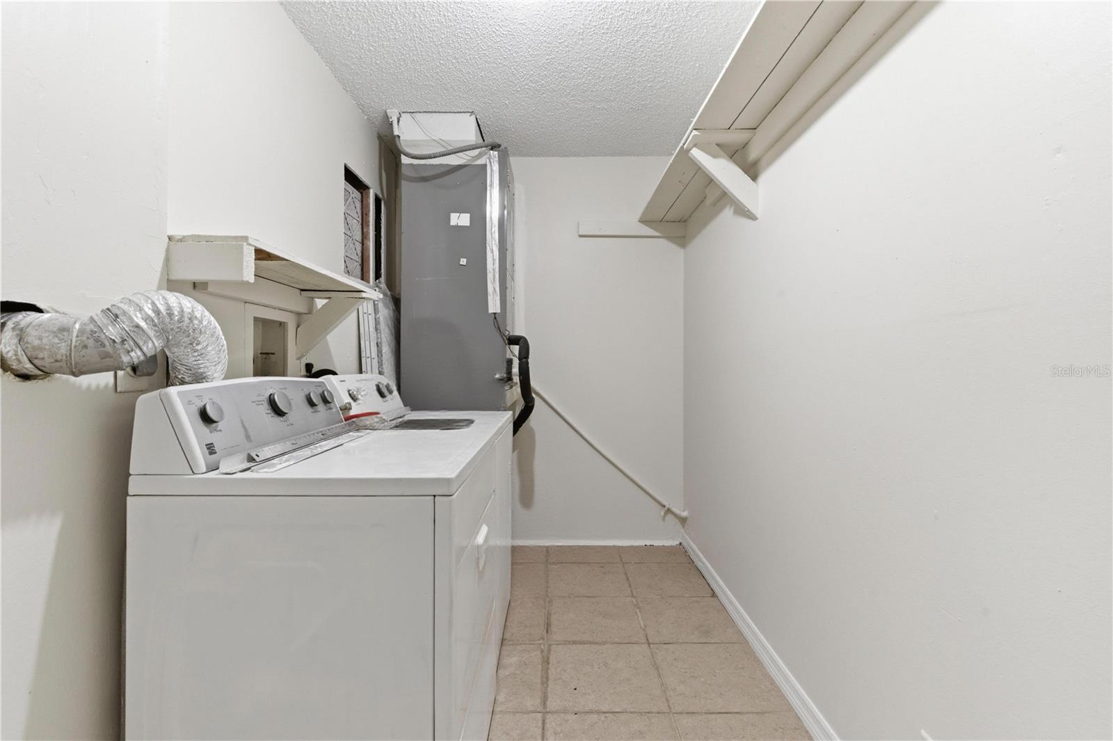 2058 SUNSET POINT RD #15, CLEARWATER, FL, 33765