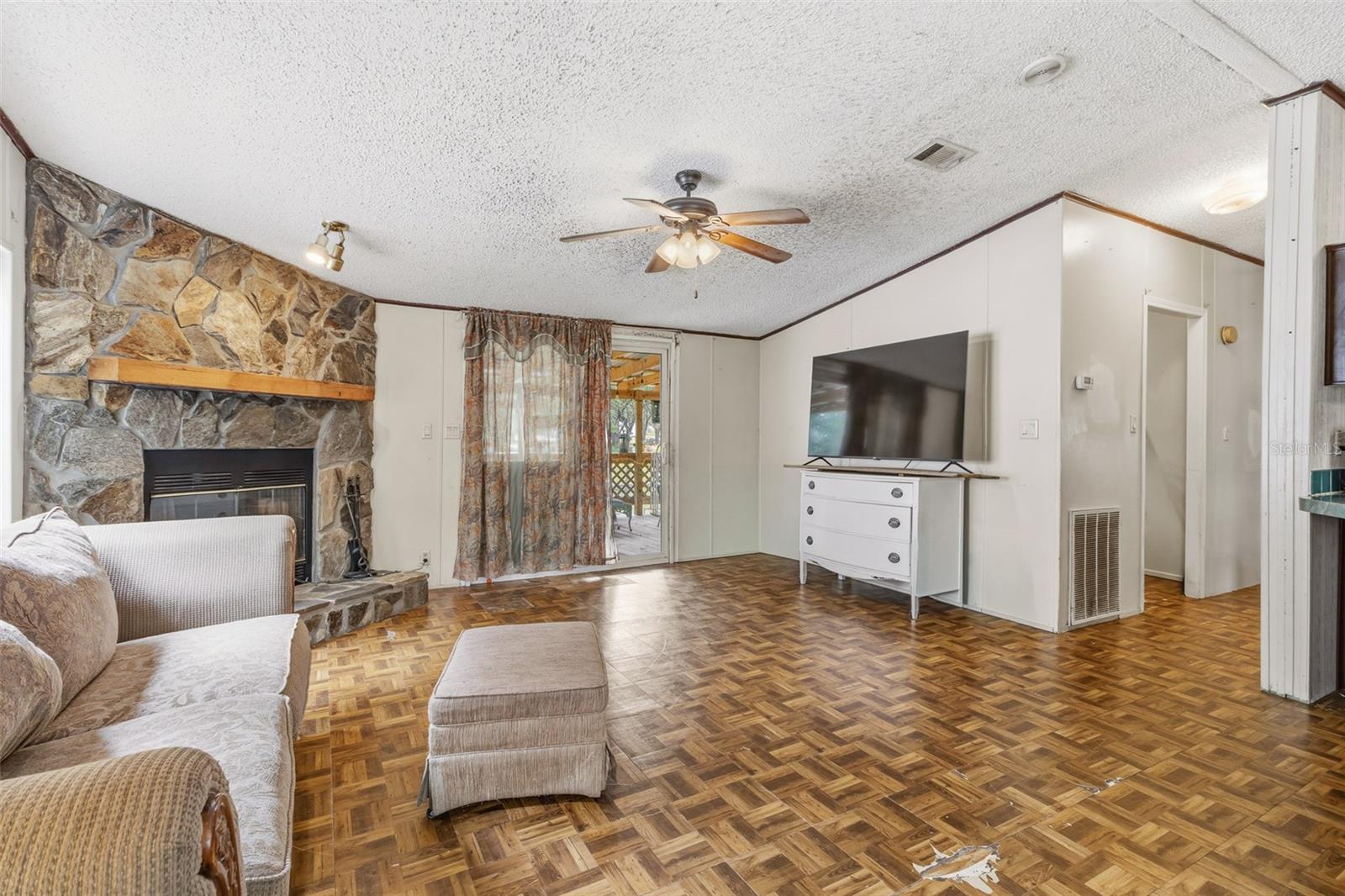 8186 E WINDSONG ST, FLORAL CITY, FL, 34436