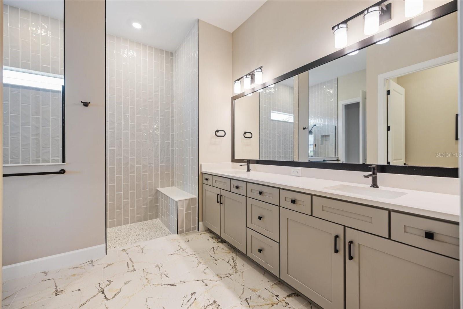 10333 BLUE RUNNER DR, ENGLEWOOD, FL, 34223