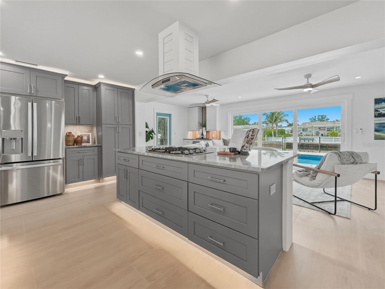 10304 KINGFISHER RD W, BRADENTON, FL, 34209