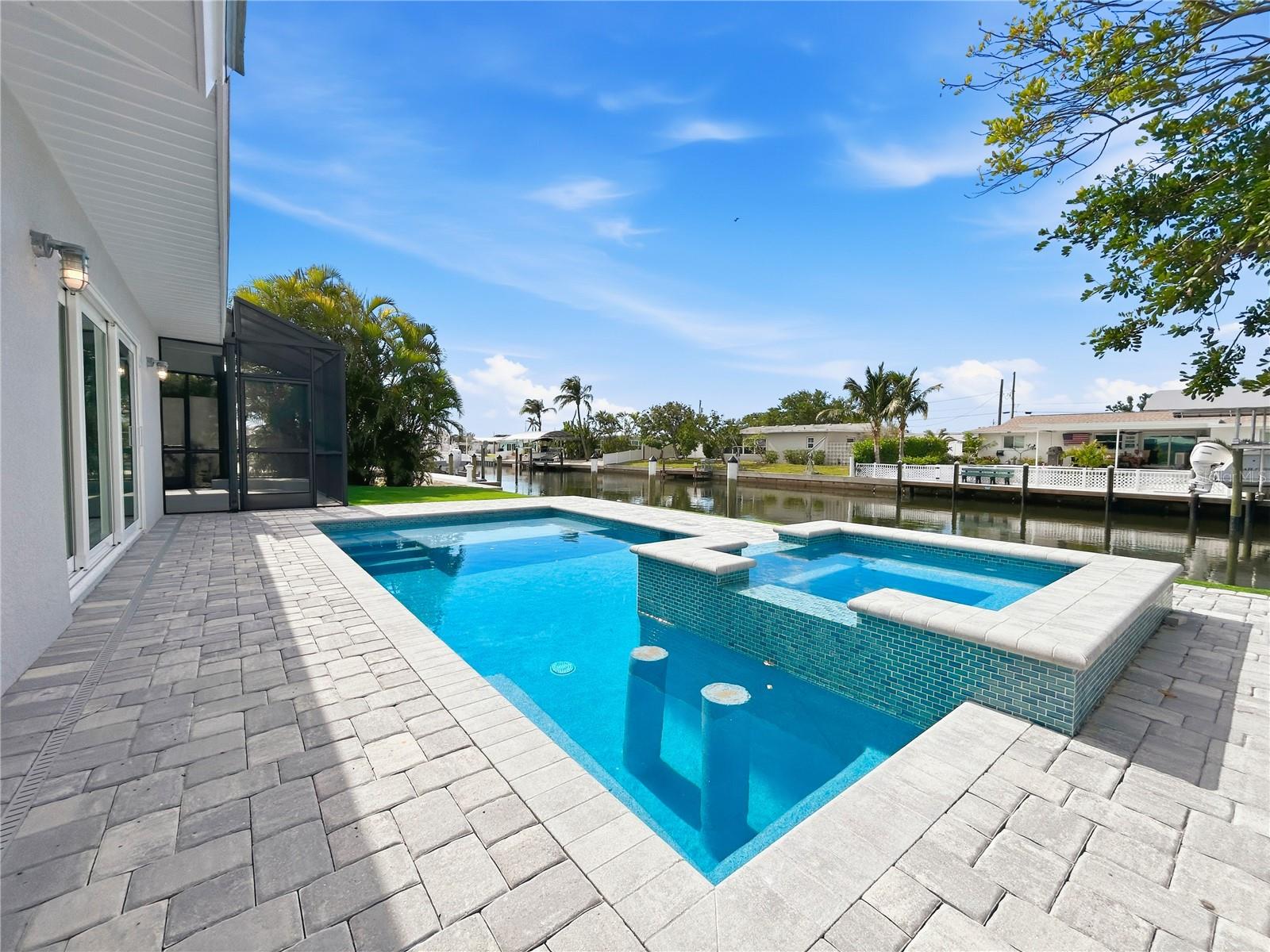10304 KINGFISHER RD W, BRADENTON, FL, 34209