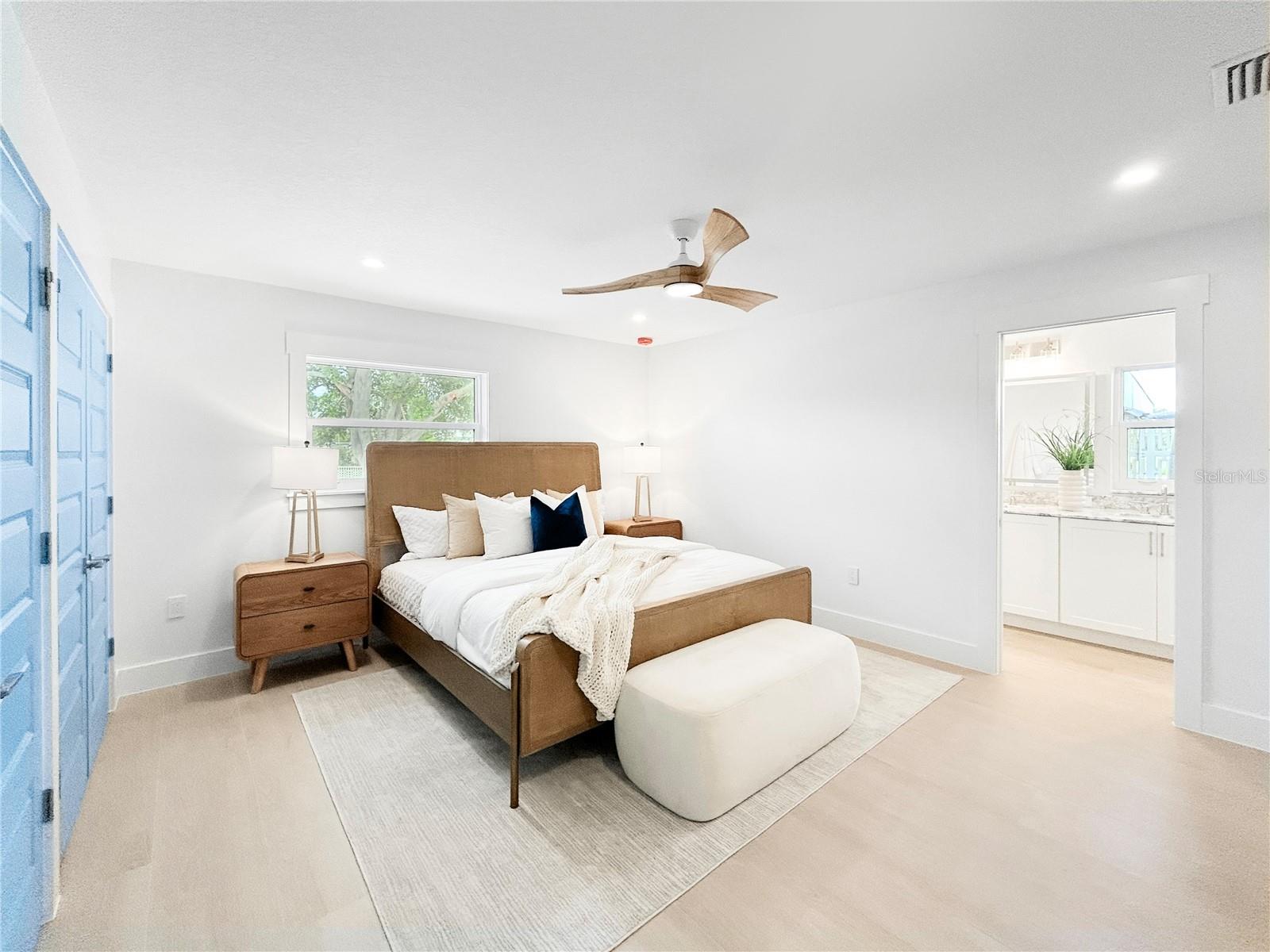 10304 KINGFISHER RD W, BRADENTON, FL, 34209