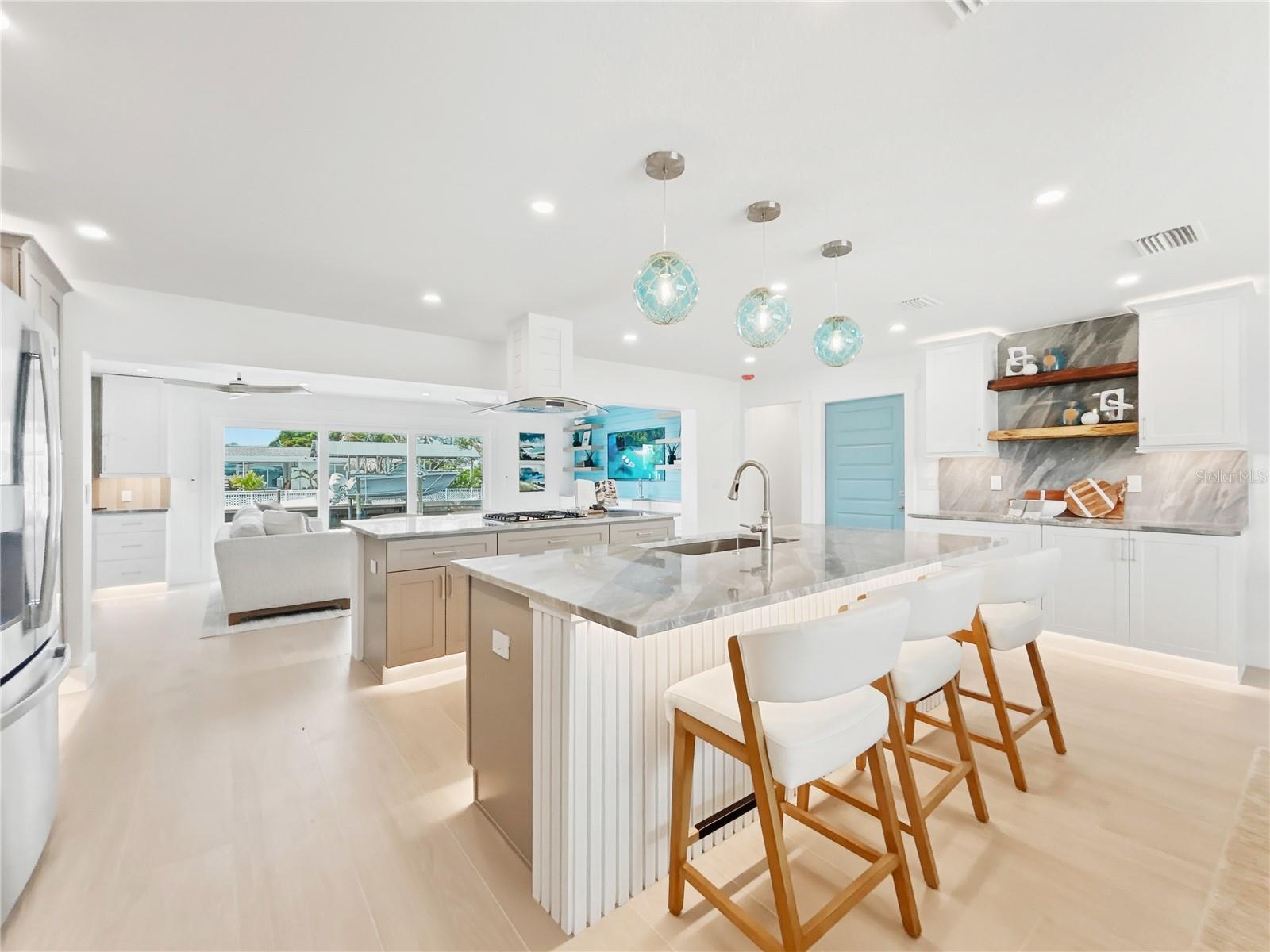 10304 KINGFISHER RD W, BRADENTON, FL, 34209