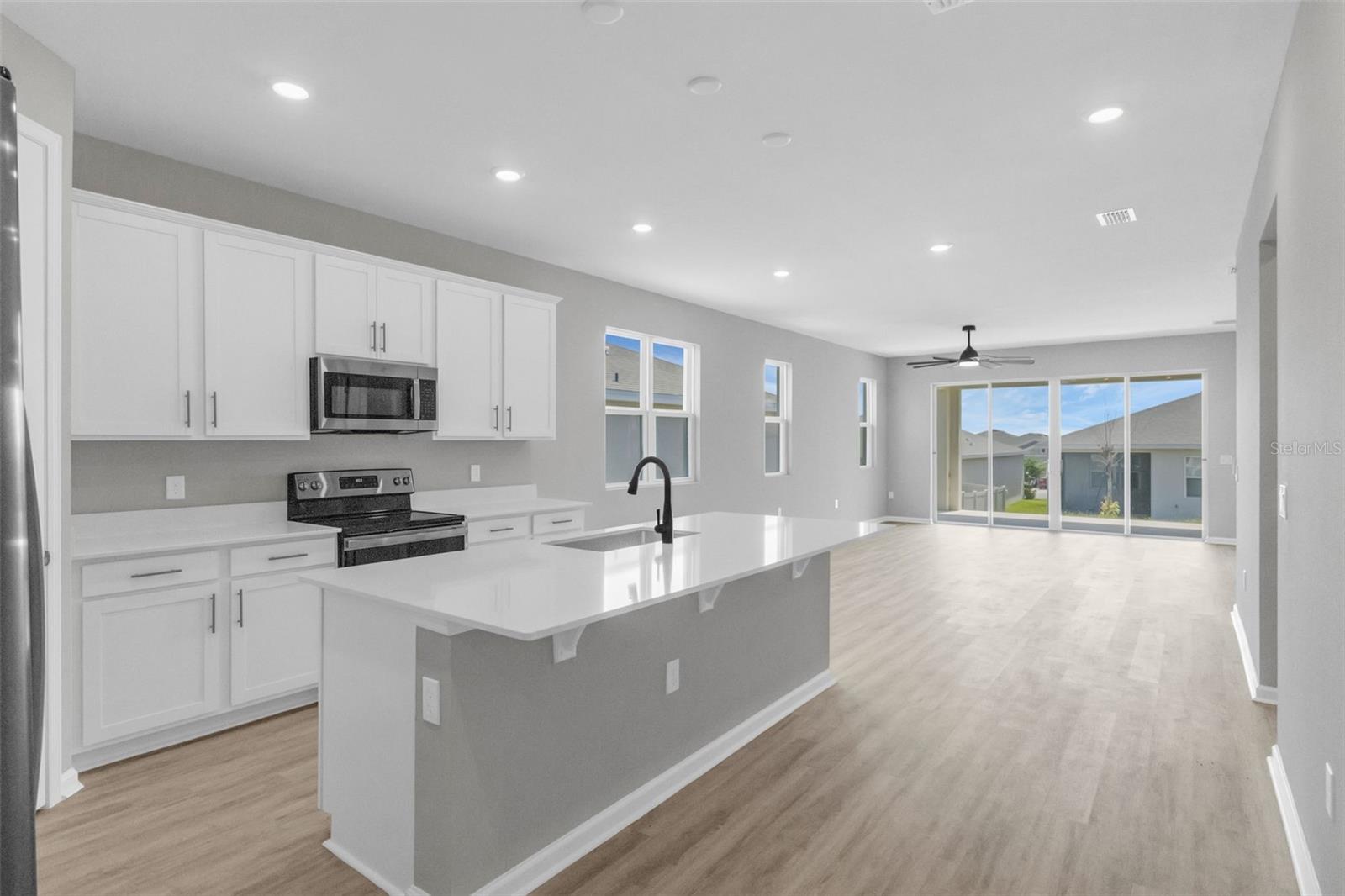 819 BALLANTYNE DR, LAKE WALES, FL, 33898