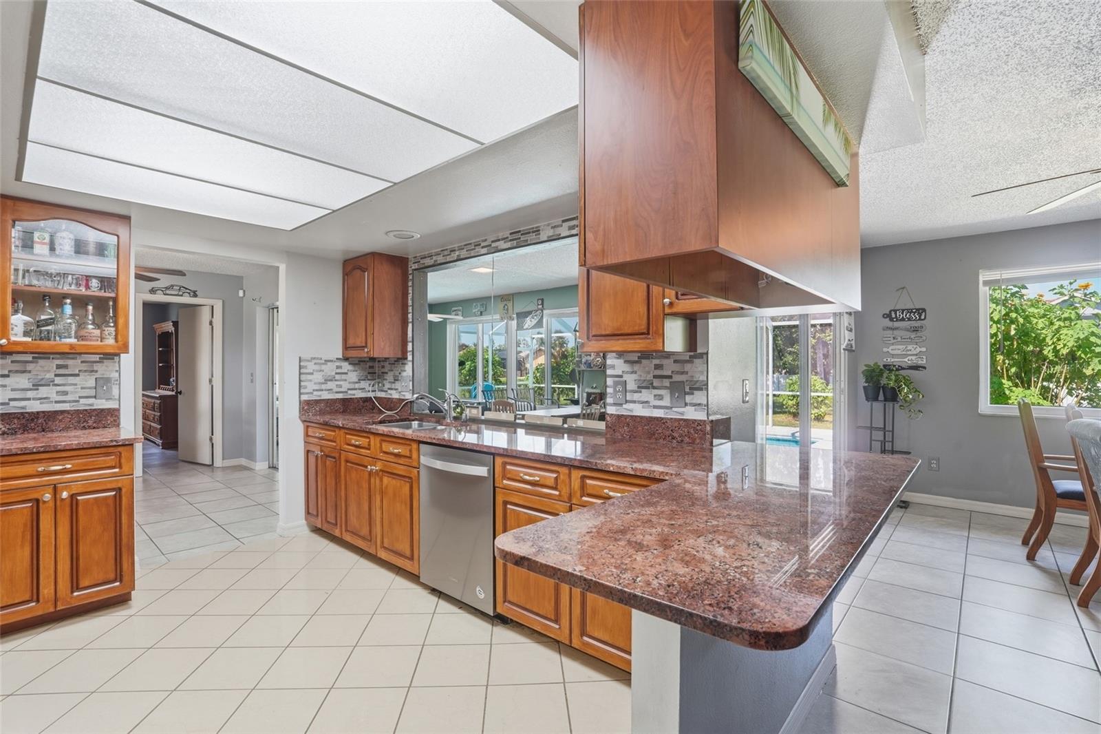 2364 MALAYA CT, PUNTA GORDA, FL, 33983