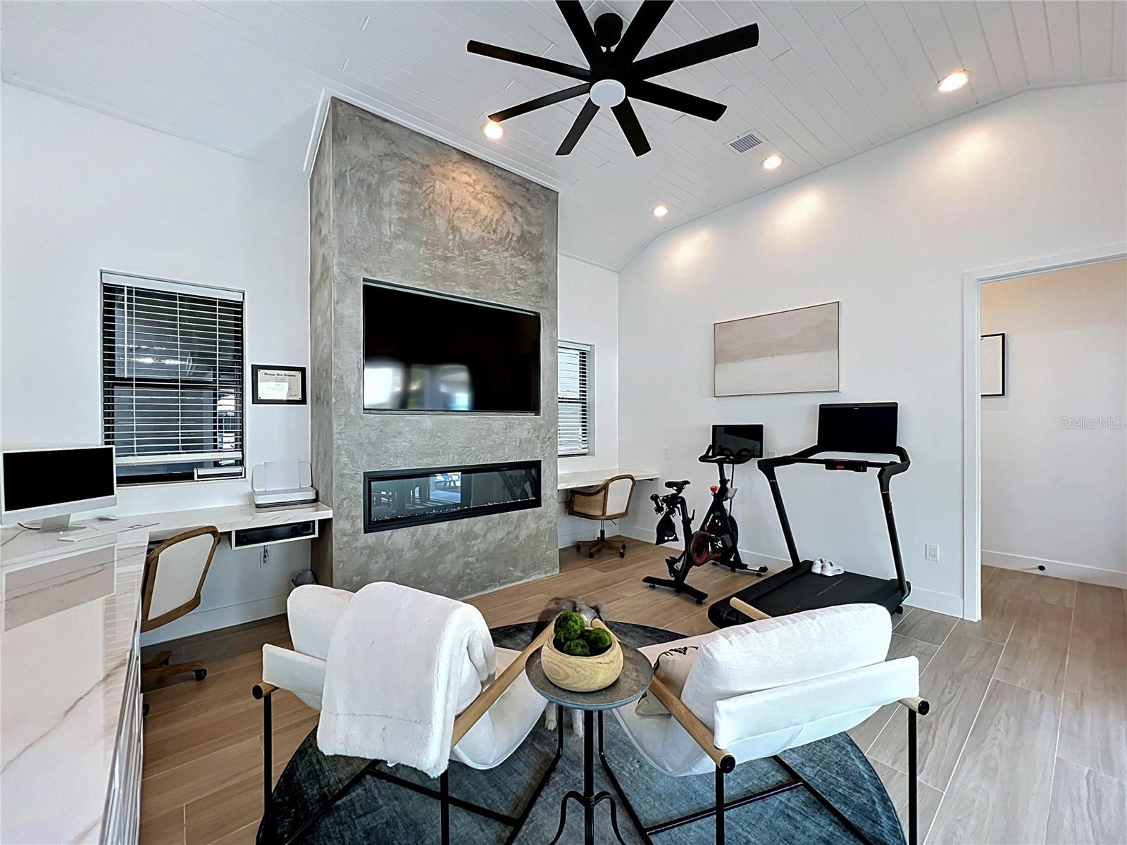 2738 PEPPER LN, ORLANDO, FL, 32812