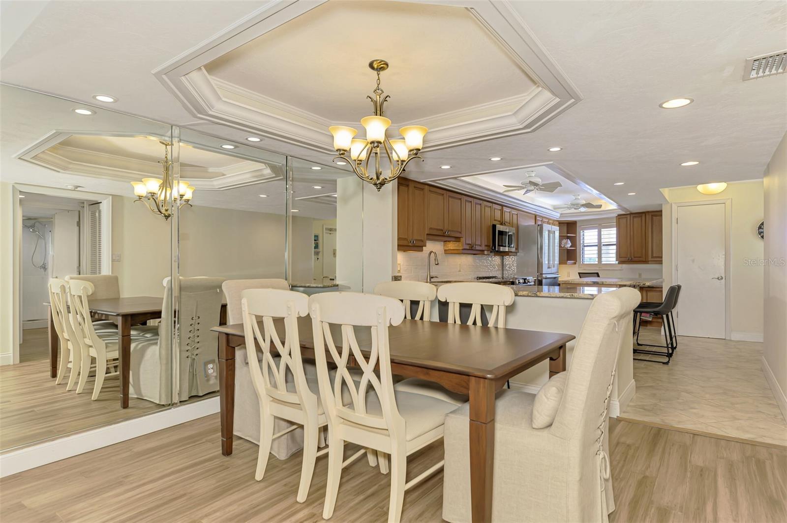 5790 MIDNIGHT PASS RD #209, SARASOTA, FL, 34242