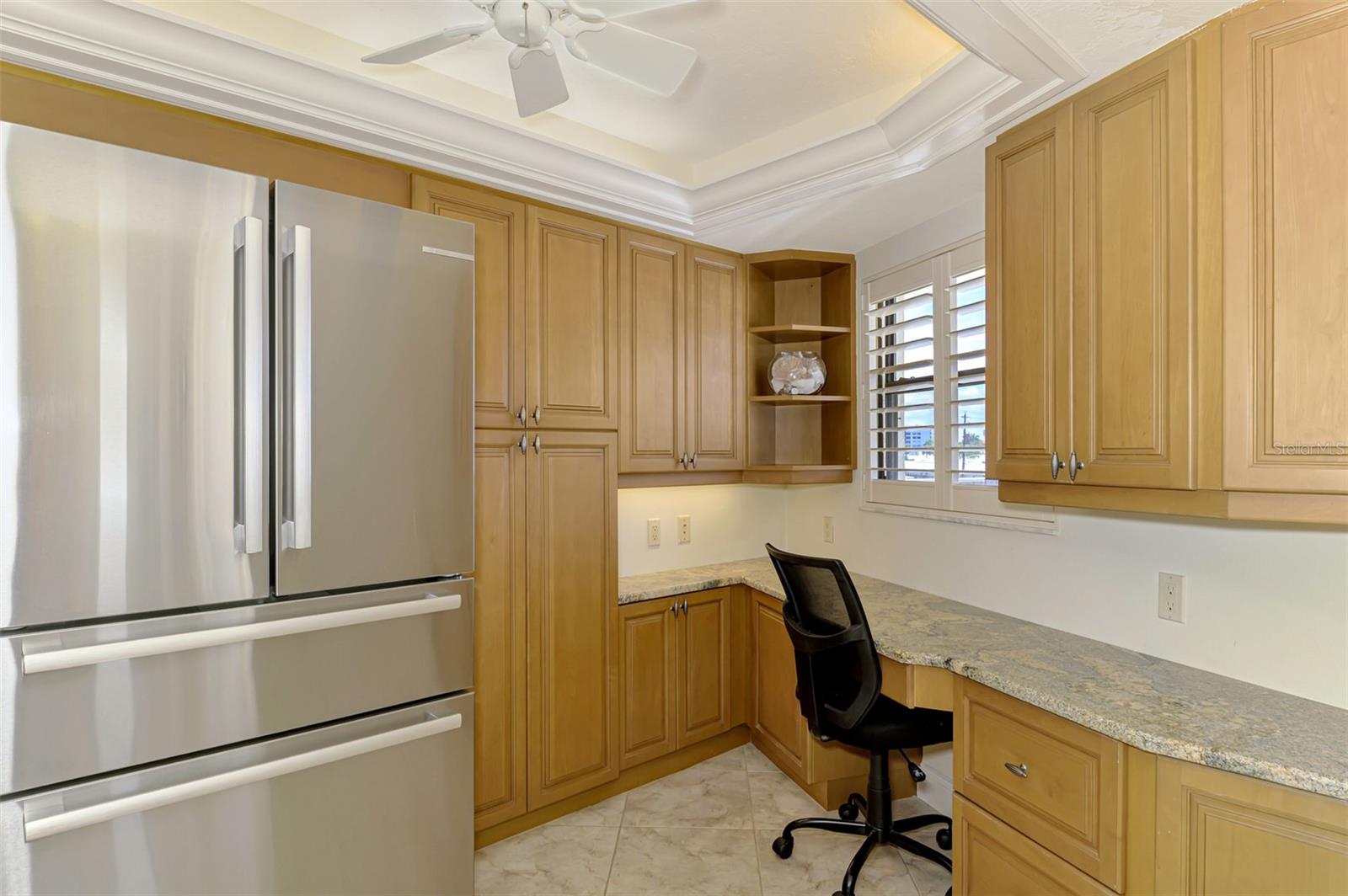 5790 MIDNIGHT PASS RD #209, SARASOTA, FL, 34242