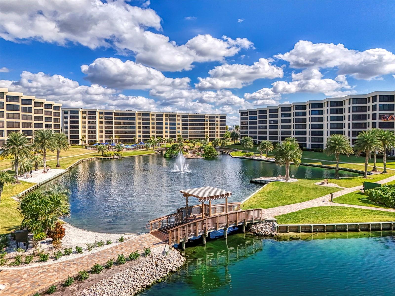 5790 MIDNIGHT PASS RD #209, SARASOTA, FL, 34242