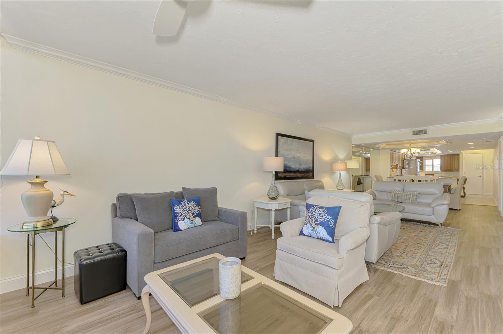 5790 MIDNIGHT PASS RD #209, SARASOTA, FL, 34242