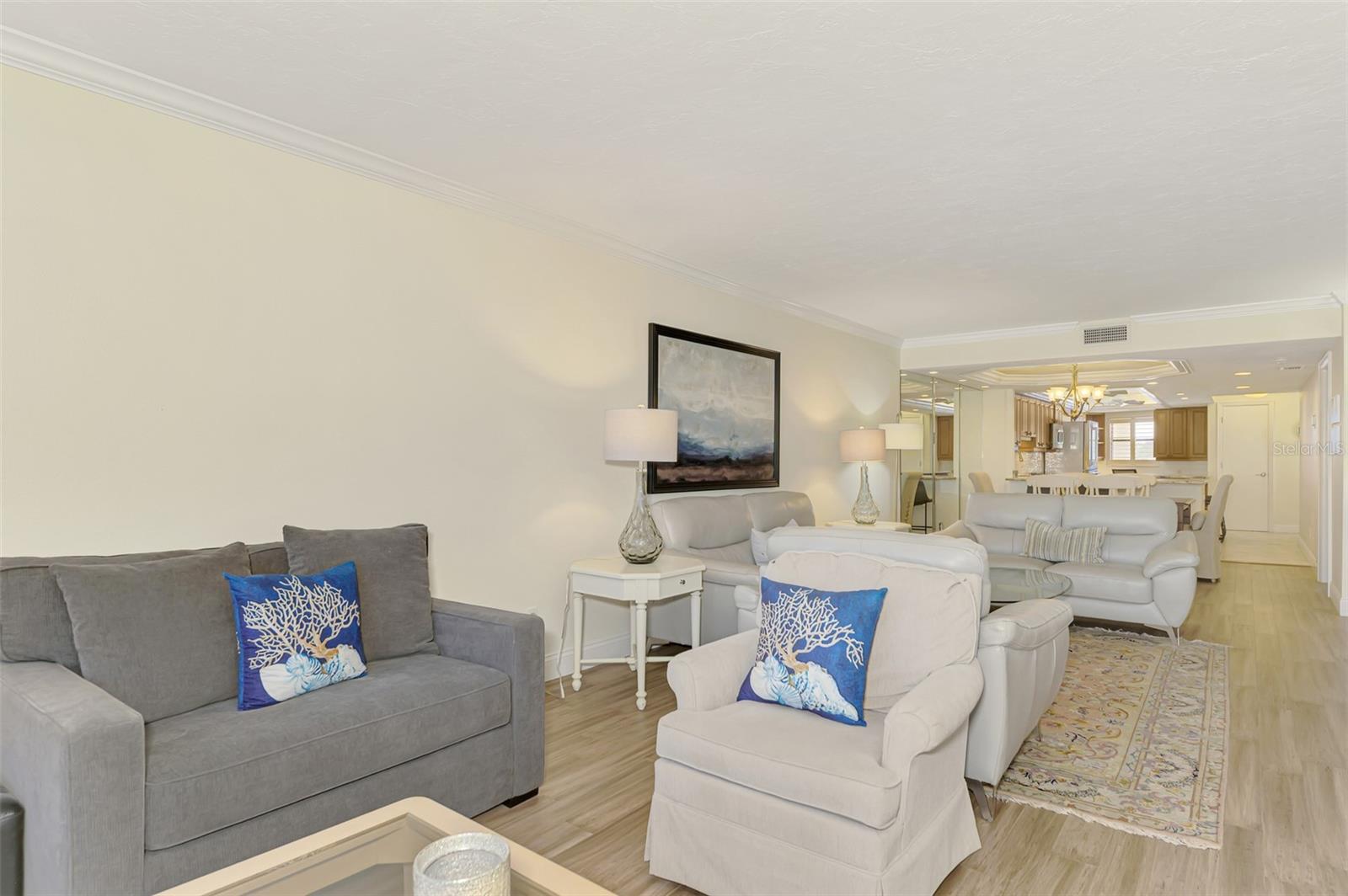 5790 MIDNIGHT PASS RD #209, SARASOTA, FL, 34242