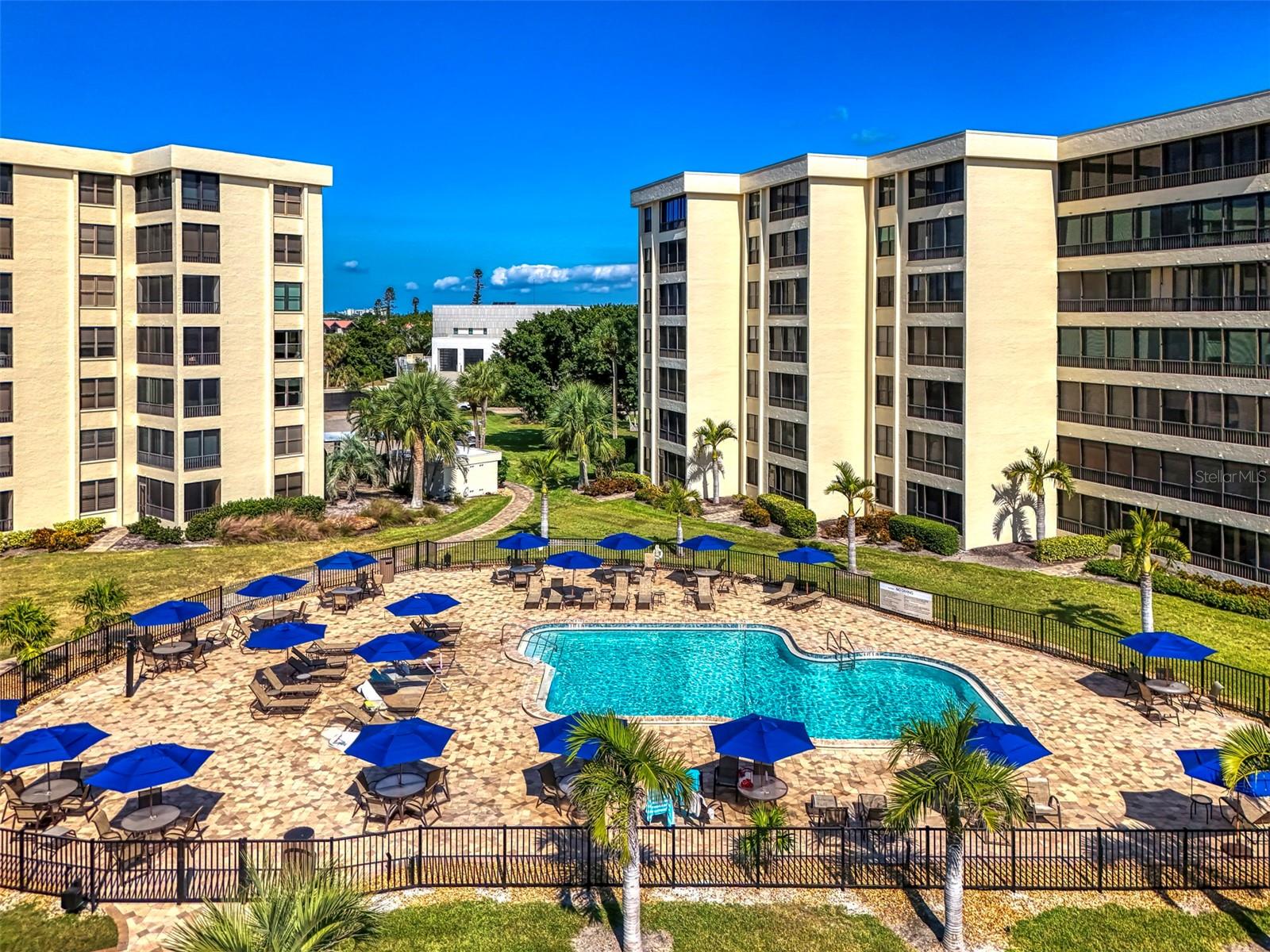 5790 MIDNIGHT PASS RD #209, SARASOTA, FL, 34242
