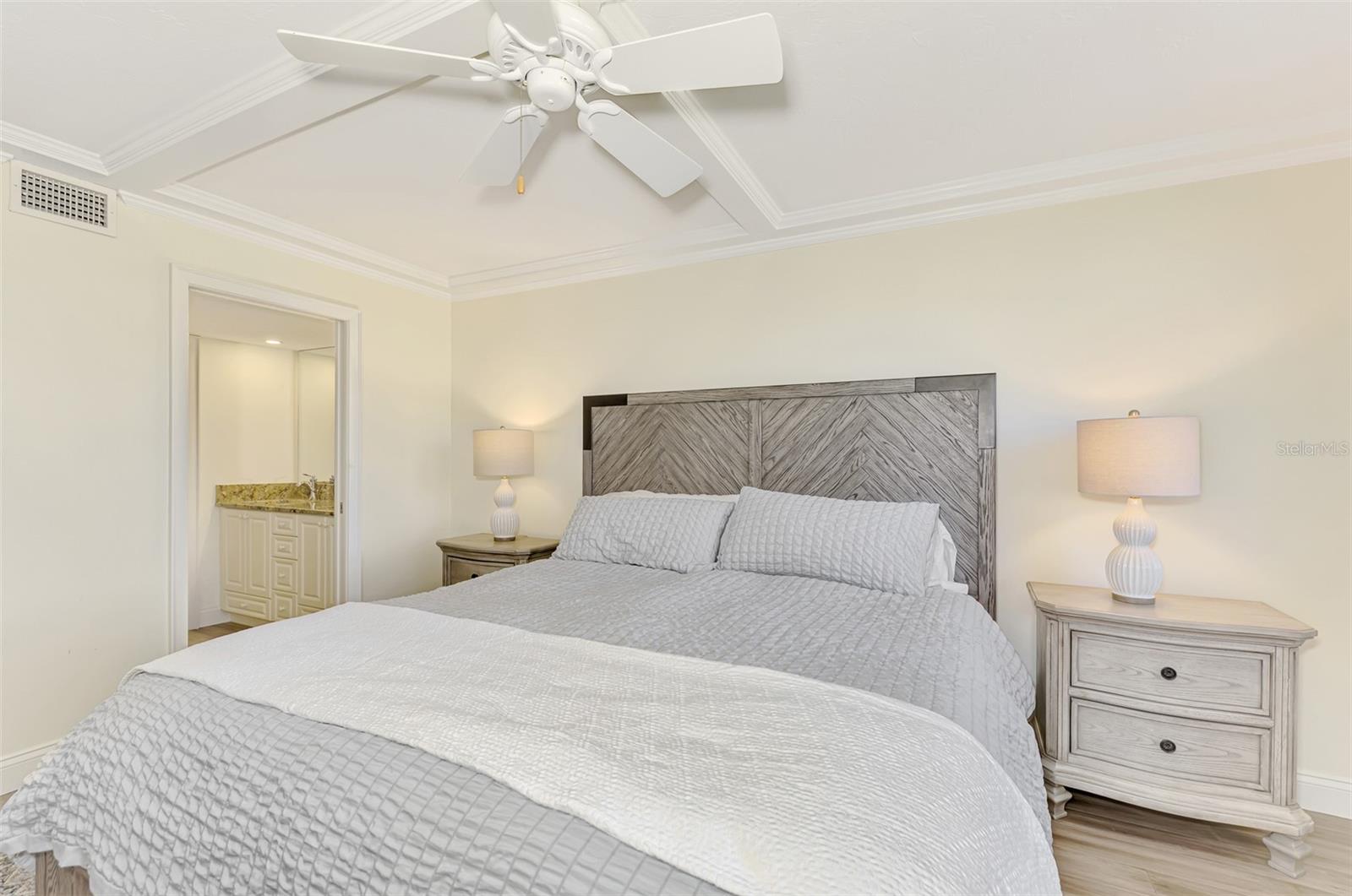 5790 MIDNIGHT PASS RD #209, SARASOTA, FL, 34242
