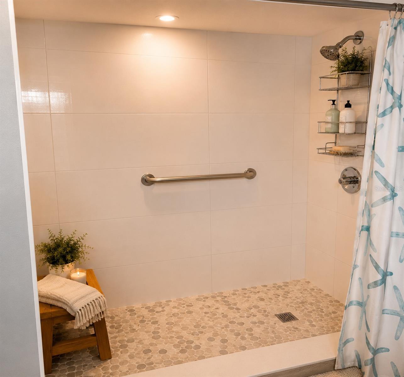 9825 HARRELL AVE #404, TREASURE ISLAND, FL, 33706