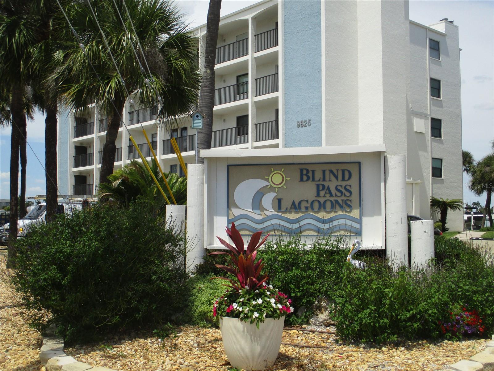 9825 HARRELL AVE #404, TREASURE ISLAND, FL, 33706