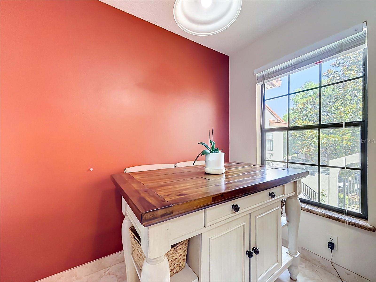 535 VIA FONTANA DR #202, ALTAMONTE SPRINGS, FL, 32714