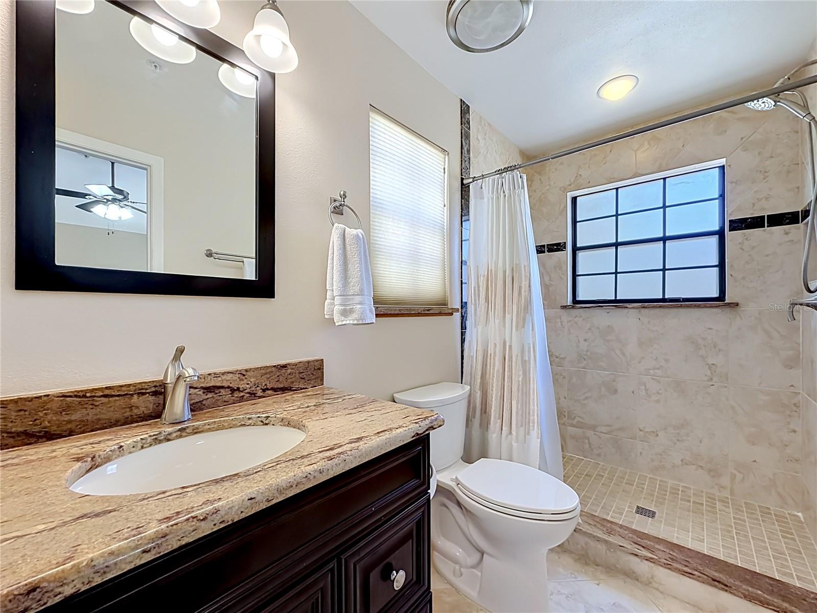 535 VIA FONTANA DR #202, ALTAMONTE SPRINGS, FL, 32714
