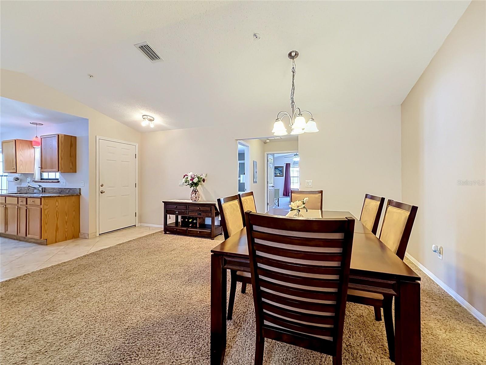535 VIA FONTANA DR #202, ALTAMONTE SPRINGS, FL, 32714