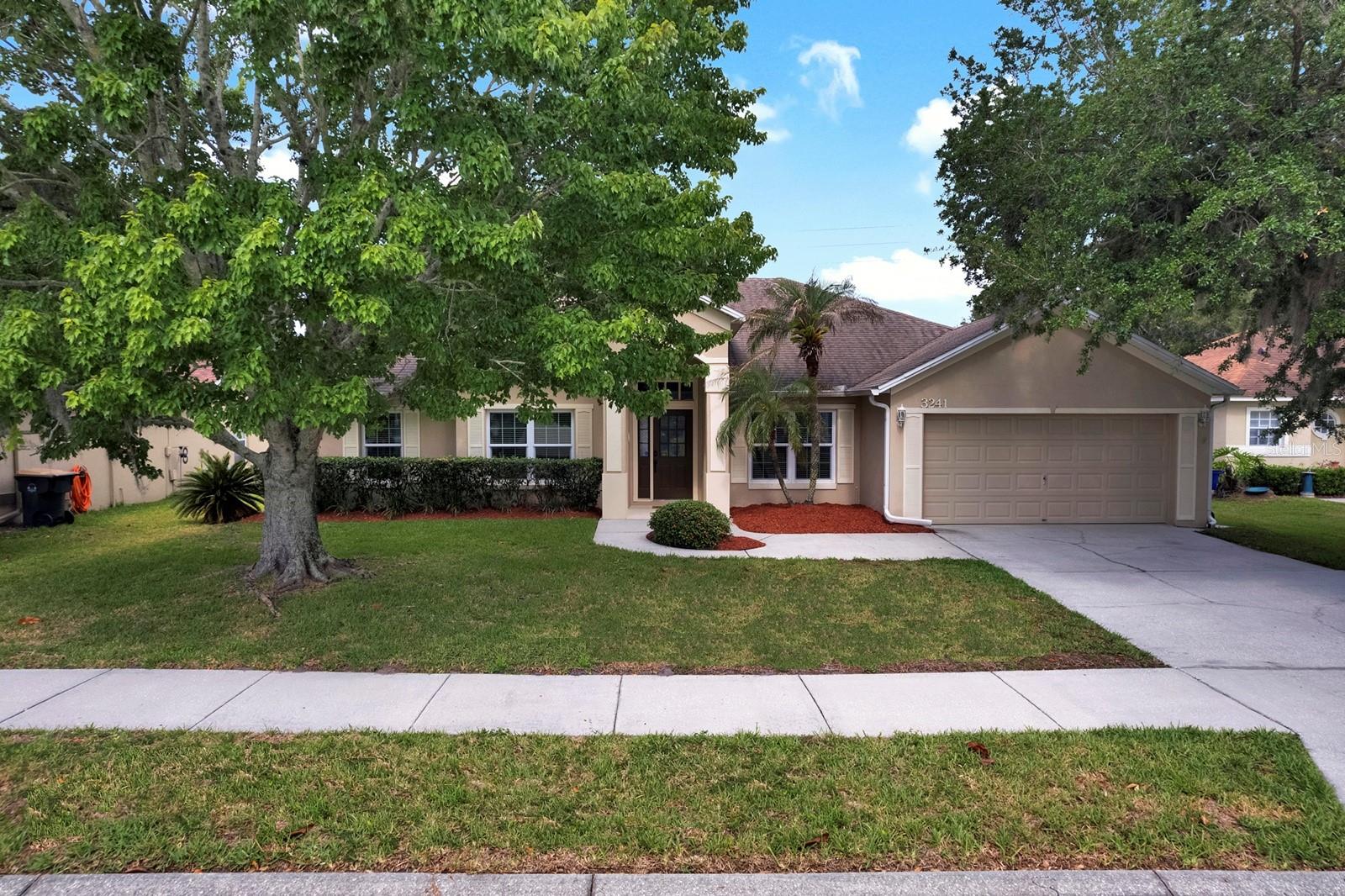 3241 SAWGRASS CREEK CIR, ST CLOUD, FL, 34772