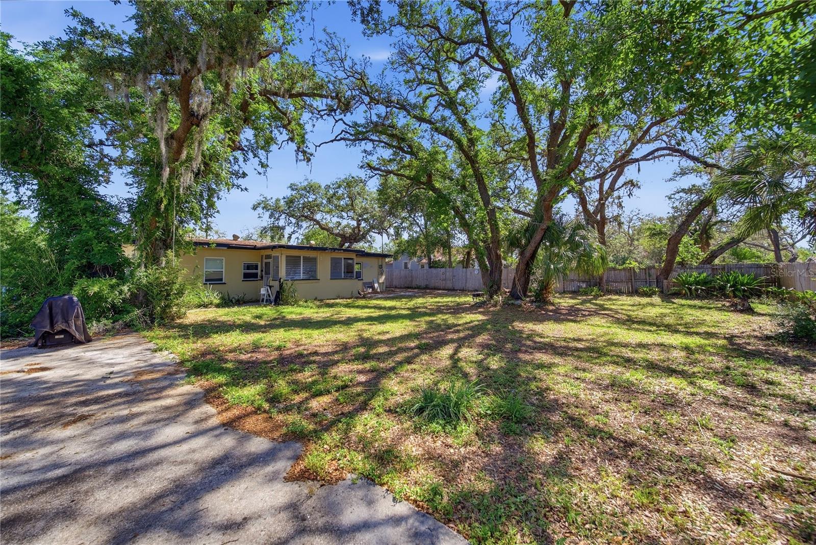 831 GRAND CENTRAL ST, CLEARWATER, FL, 33756