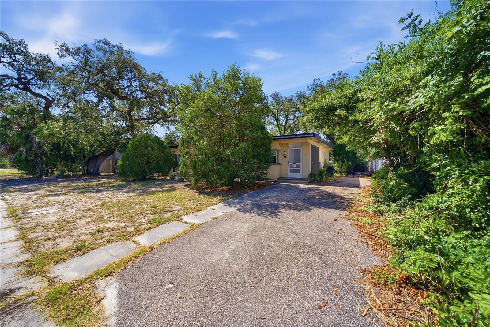 831 GRAND CENTRAL ST, CLEARWATER, FL, 33756