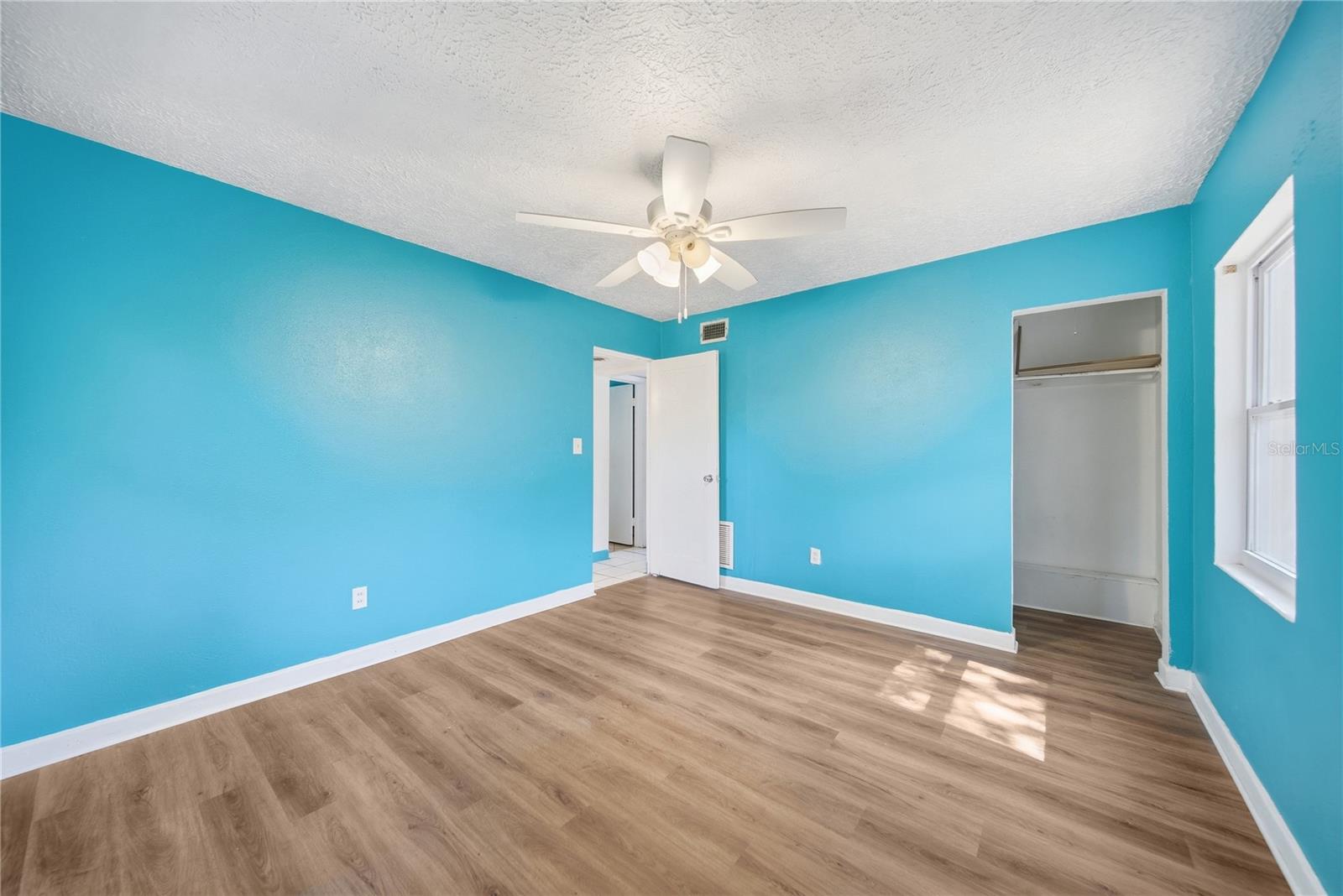 831 GRAND CENTRAL ST, CLEARWATER, FL, 33756
