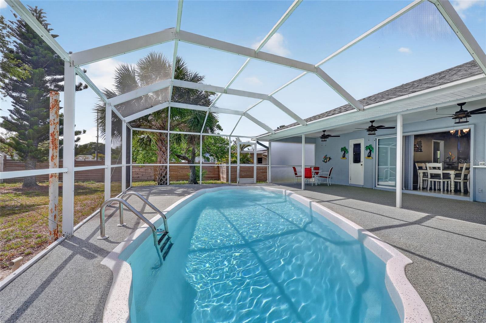 881 RIVIERA LN NW, PORT CHARLOTTE, FL, 33948