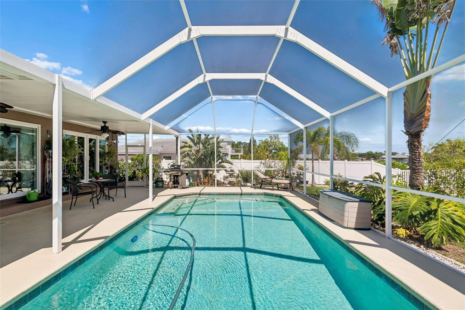 403 FLAMINGO DR, APOLLO BEACH, FL, 33572